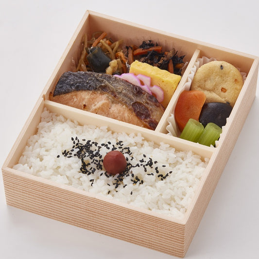 【割烹弁当 悠膳】鮭西京焼き弁当