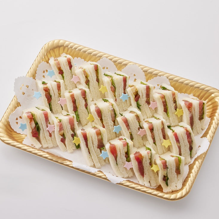 ベジタブルサンドLL・使い捨て容器