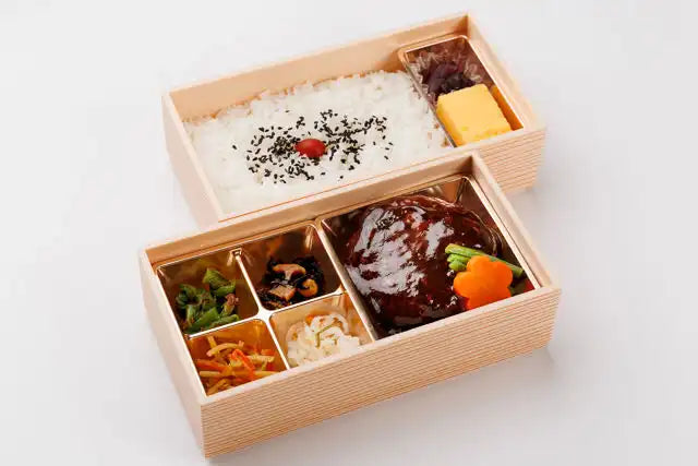 【すき焼割烹 日山】ハンバーグ弁当